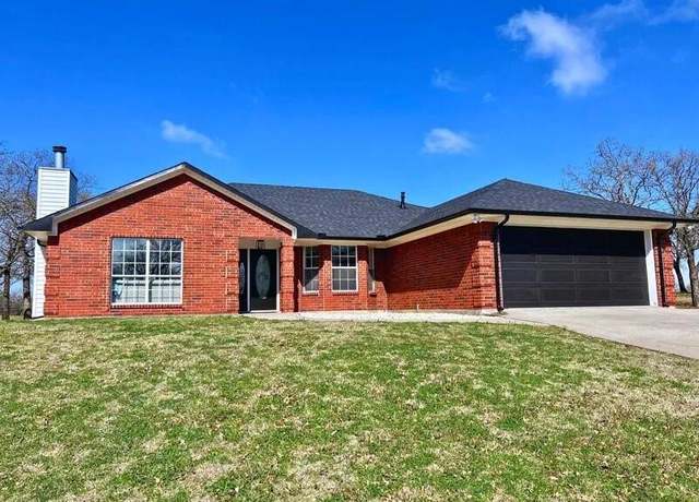 Property at 107 Country Club Drive Dr, Nocona, TX 76255, 3 beds, 2 baths