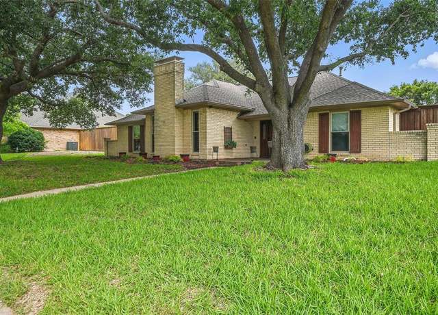 Property at 2601 Loch Haven Dr, Plano, TX 75023, 3 beds, 2.5 baths