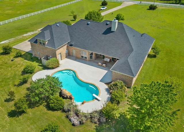 Property at 2133 Mcconnell Rd, Gunter, TX 75058, 4 beds, 4 baths
