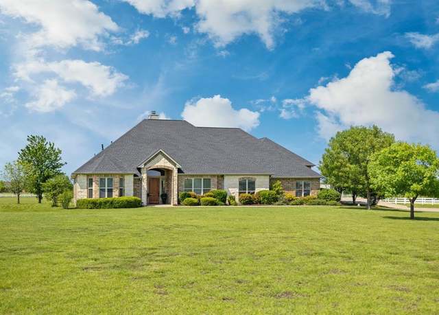 Property at 2133 Mcconnell Rd, Gunter, TX 75058, 4 beds, 4 baths