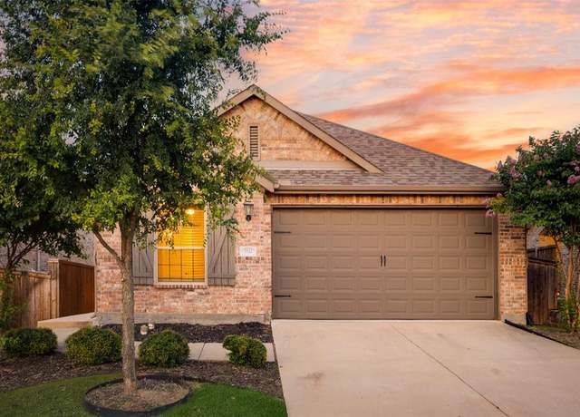 Property at 3512 Tulip Dr, Aubrey, TX 76227, 3 beds, 2 baths