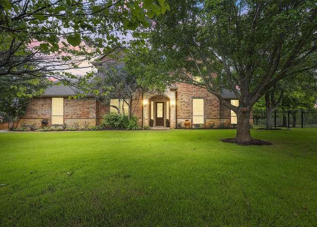 Property at 100 Branch Hollow Ln, Aledo, TX 76008, 4 beds, 3 baths