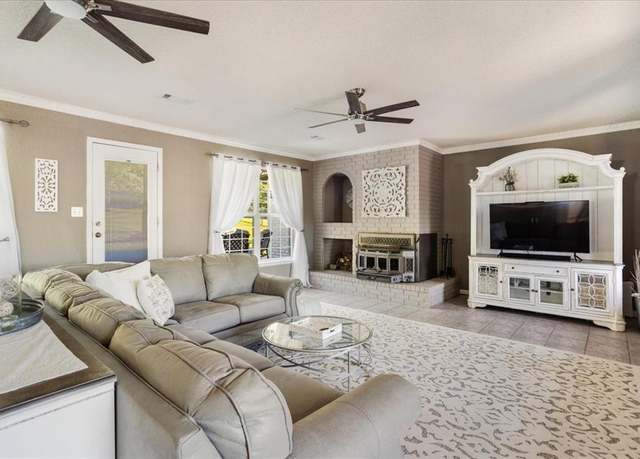 Property at 3601 Holly St, Denison, TX 75020, 4 beds, 3 baths
