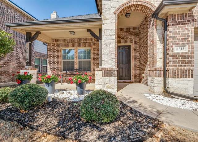 Property at 11313 Hubbard Creek Dr, Frisco, TX 75036, 3 beds, 2.5 baths