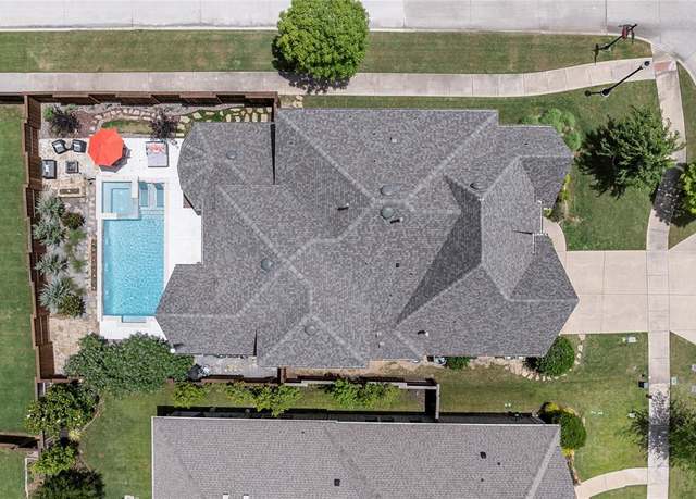 Property at 4530 Crossvine Dr, Prosper, TX 75078, 4 beds, 4 baths