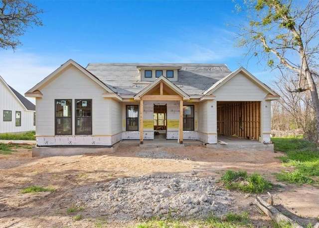 Property at 5208 Bogey Ln, Waco, TX 76708, 3 beds, 2 baths