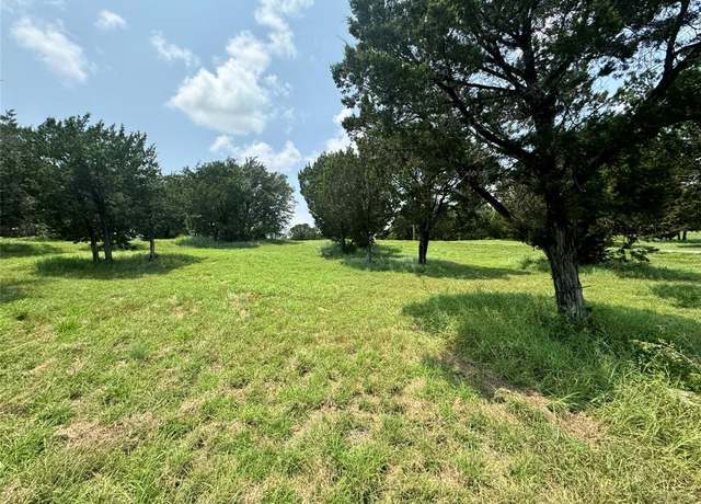 Property at 7500 St Andrews Loop, Cleburne, TX 76033