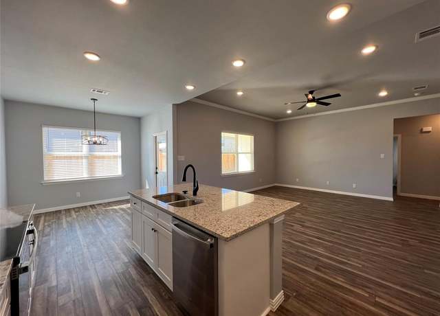 Property at 102 Levi Dr, Cleburne, TX 76031, 4 beds, 2 baths