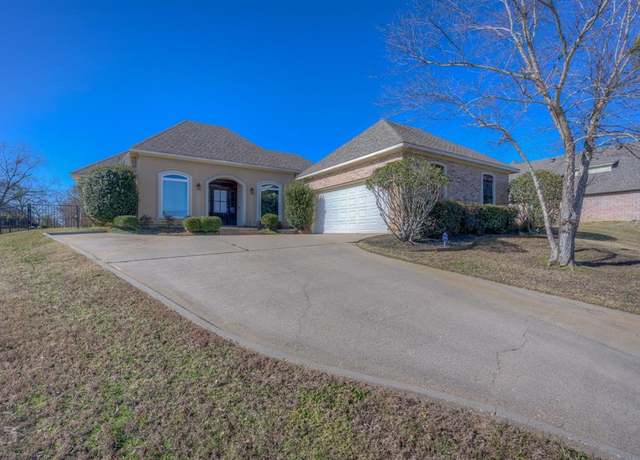 Property at 55 Fairway Cir, Haughton, LA 71037, 3 beds, 3 baths