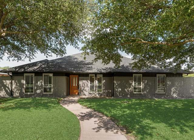 Property at 922 Lakeshore Dr, Mesquite, TX 75149, 4 beds, 3.5 baths