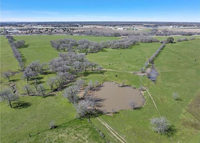 Property at 295 Bode Rd, Elm Mott, TX 76640