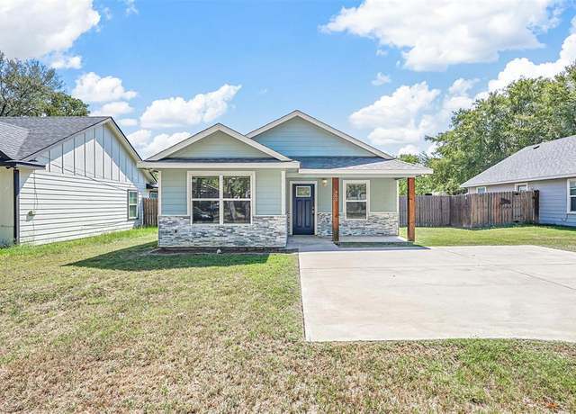 Property at 902 Rice St, Denison, TX 75020, 3 beds, 2 baths