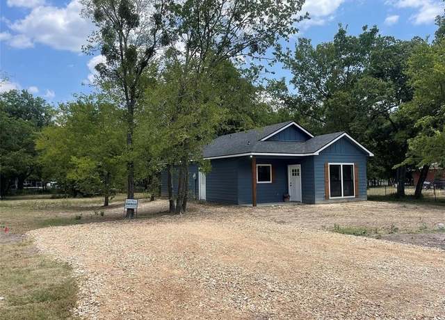 Property at 1019 SW 5th St, Cooper, TX 75432, 3 beds, 2 baths
