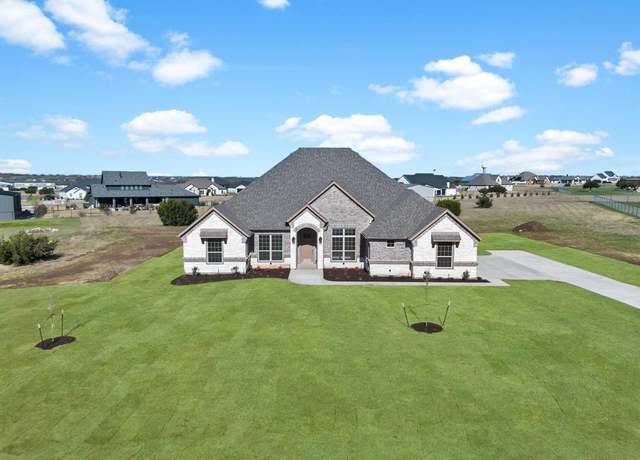 Property at 6335 Leo Ln, Godley, TX 76044, 4 beds, 3 baths