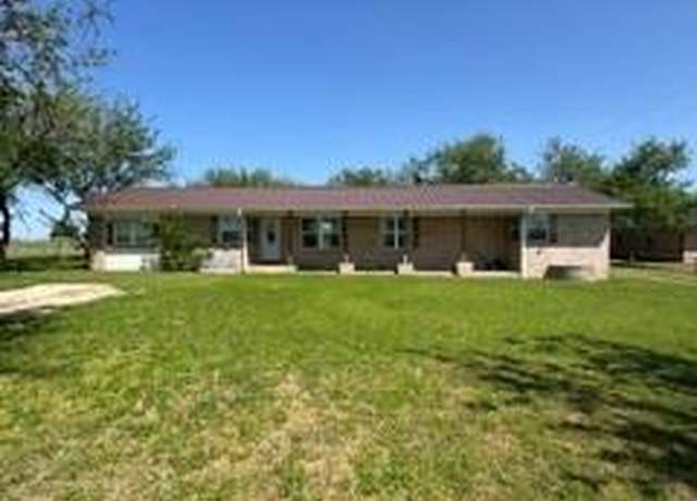 Property at 1081 Hoben Rd, Nocona, TX 76255, 2 beds, 2 baths