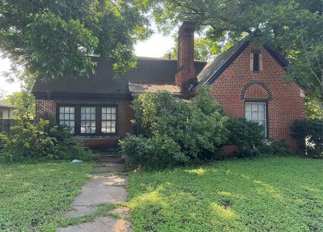 Property at 422 S Montreal Ave, Dallas, TX 75208, 5 beds, 1 bath