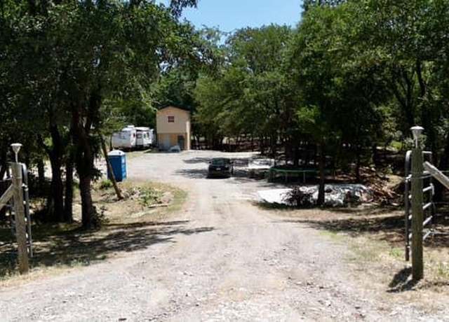 Property at 2828 Preston Rd, Denison, TX 75020