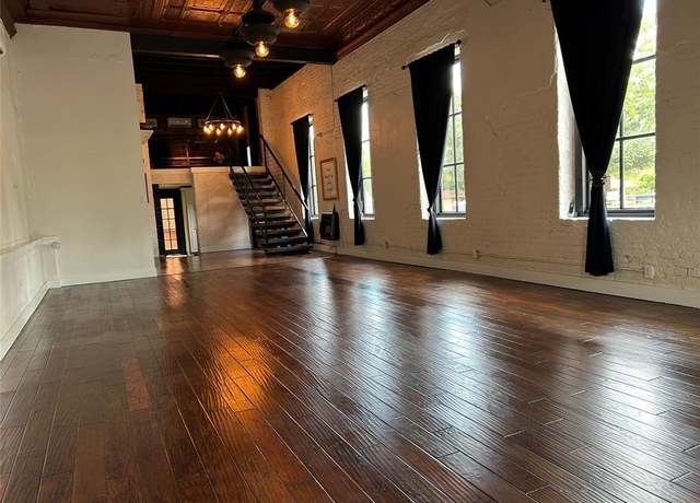 Property at 201 W Main St, Cumby, TX 75433, 1 bed, 1.5 baths