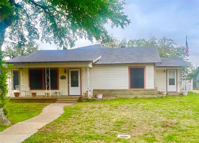 Property at 4735 Panola Ave, Fort Worth, TX 76103, 4 beds, 2 baths
