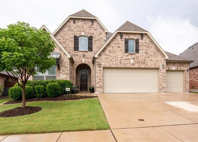 Property at 4313 Round Valley Ln, Fort Worth, TX 76262, 4 beds, 3 baths