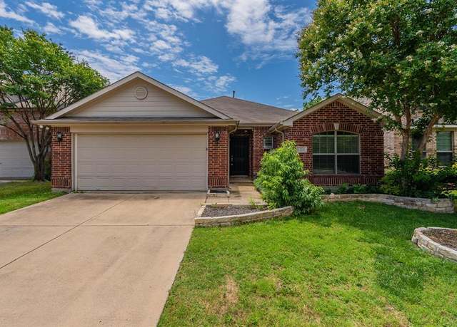 Property at 1524 Canary Dr, Little Elm, TX 75068, 4 beds, 2 baths