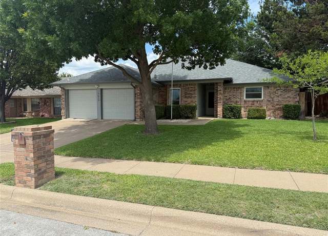 Property at 7612 Maplehill Rd, Watauga, TX 76148, 3 beds, 2 baths