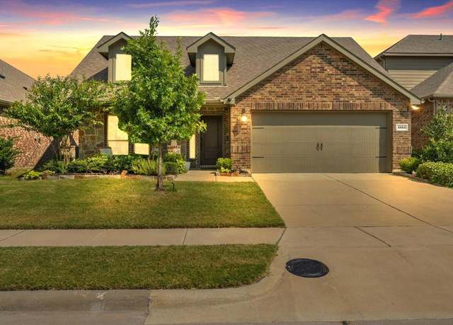 Property at 1052 Sublime Dr, Heath, TX 75126, 4 beds, 2.5 baths