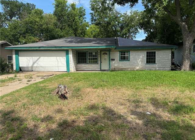 Property at 707 S 34th St, Temple, TX 76501, 3 beds, 1.5 baths