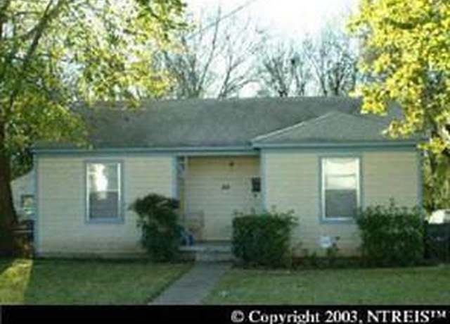 Property at 1318 Waweenoc Ave, Dallas, TX 75216, 2 beds, 1 bath
