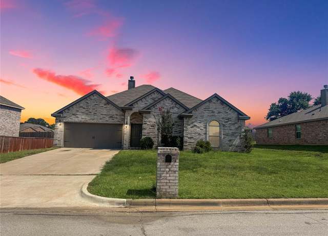 Property at 3741 Cecelia Ln, Forest Hill, TX 76140, 4 beds, 2 baths