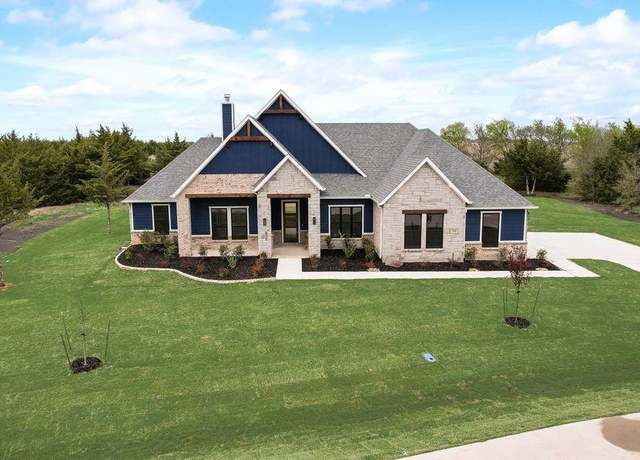Property at 745 Evergreen Way, Nevada, TX 75173, 4 beds, 2.5 baths