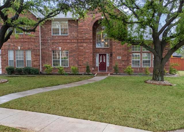 Property at 2325 Heather Ridge Dr, Flower Mound, TX 75028, 5 beds, 4 baths