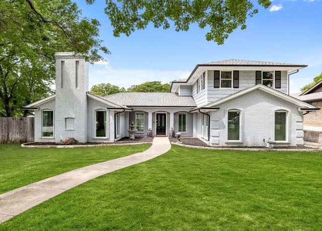 Property at 1 Whispering Vine Ct, Grapevine, TX 76051, 4 beds, 2.5 baths