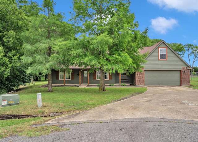 Property at 15067 Meadow Ridge Ct, Nevada, TX 75173, 3 beds, 2 baths