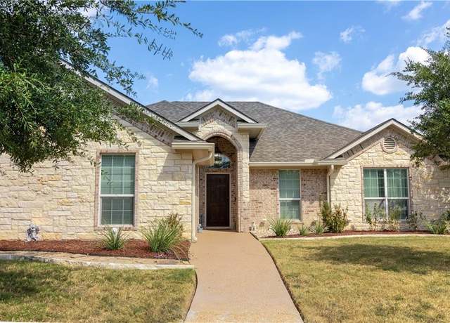 Property at 909 Princess Diana Dr, Mcgregor, TX 76657, 4 beds, 2 baths