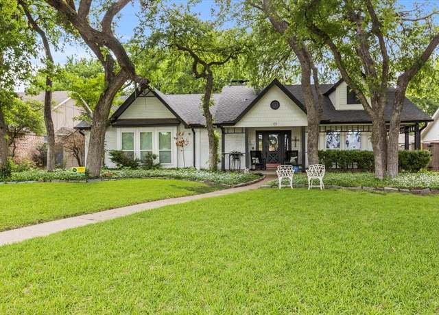 Property at 101 Creekside Ln, Coppell, TX 75019, 3 beds, 2 baths