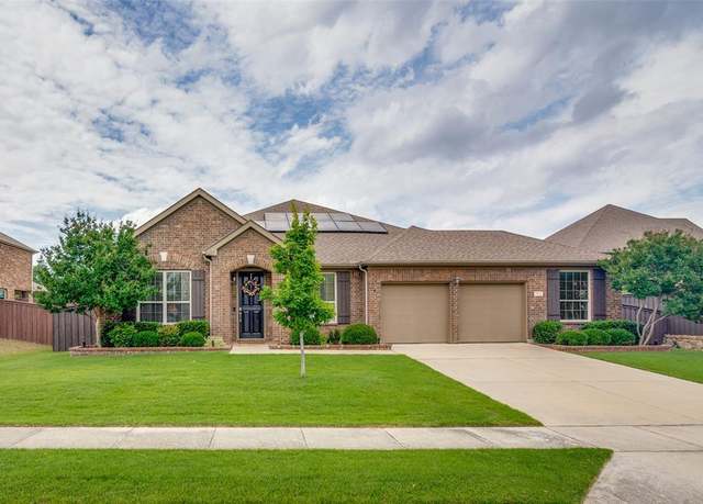 Property at 3912 Heritage Park Dr, Sachse, TX 75048, 4 beds, 2 baths