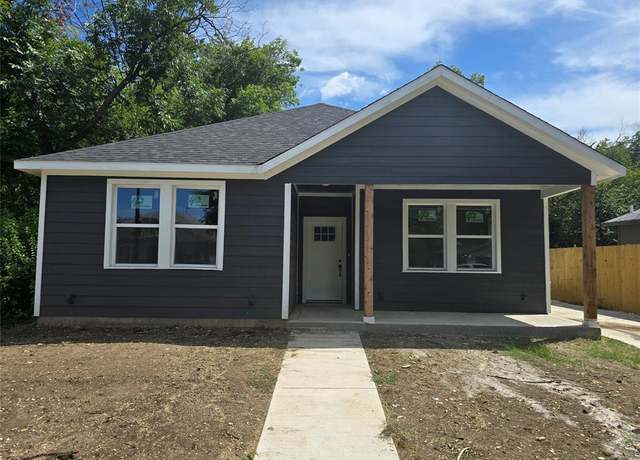 Property at 1220 E Leuda St, Fort Worth, TX 76104, 3 beds, 2 baths