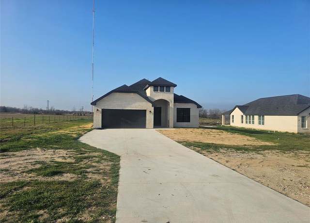 Property at 3410 Dobbins Rd, Corsicana, TX 75110, 4 beds, 2 baths