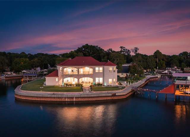 Property at 241 Loon Bay Dr, Gun Barrel City, TX 75156, 5 beds, 5.5 baths