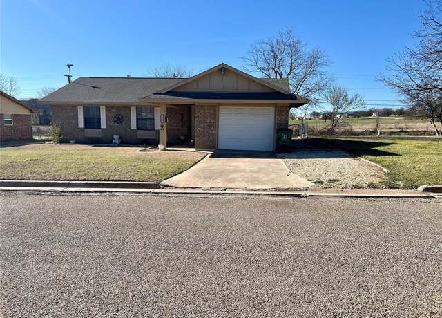 Property at 232 Hillcrest Dr, Nocona, TX 76255, 3 beds, 2 baths