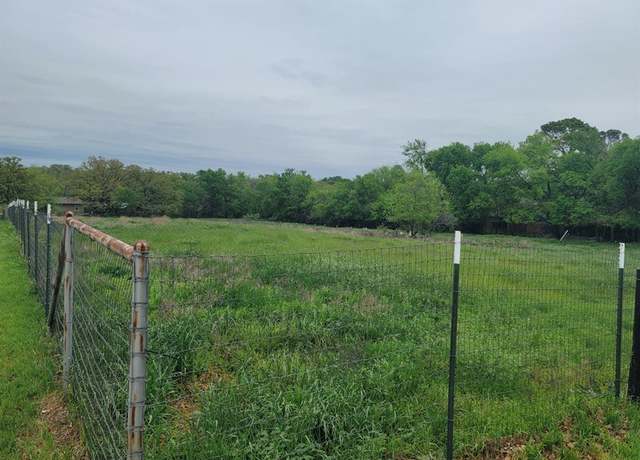 Property at 304 N Lakeview Dr, Lake Dallas, TX 75065