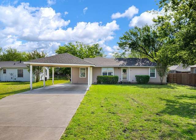 Property at 805 N Denny St, Howe, TX 75459, 3 beds, 2 baths