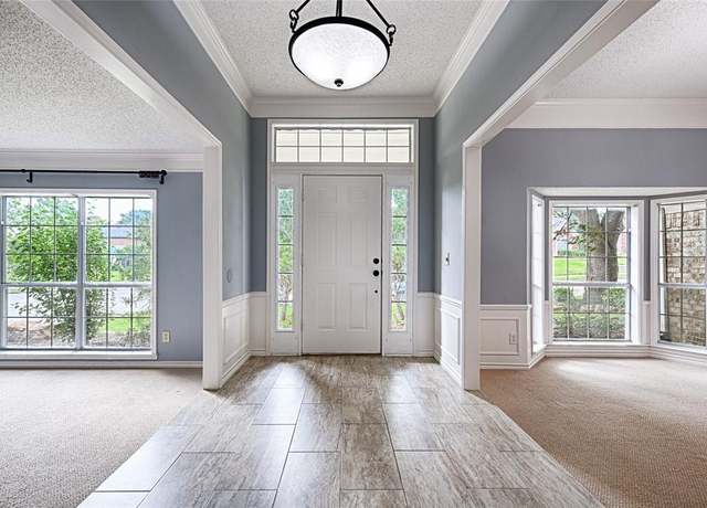 Property at 1207 Brittainy Dr, Carrollton, TX 75006, 4 beds, 2 baths