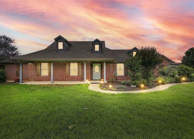 Property at 2021 Running Brook Dr, Joshua, TX 76058, 4 beds, 3 baths