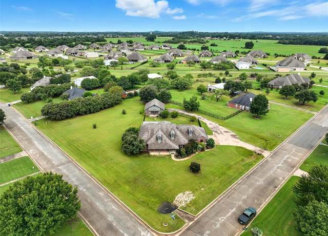 Property at 2021 Running Brook Dr, Joshua, TX 76058, 4 beds, 3 baths