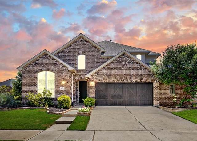 Property at 424 Fenceline Dr, Argyle, TX 76226, 5 beds, 4 baths