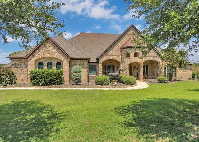 Property at 6625 Gehrig Cir, Burleson, TX 76028, 5 beds, 5.5 baths