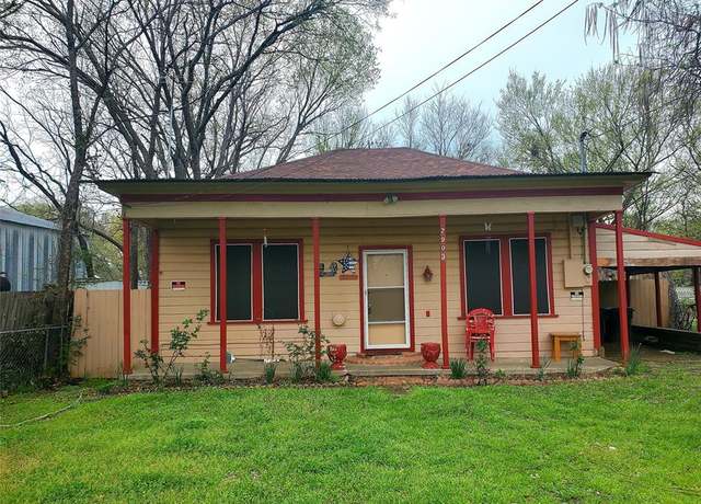 Property at 2903 N Beaton St, Corsicana, TX 75110, 2 beds, 1 bath