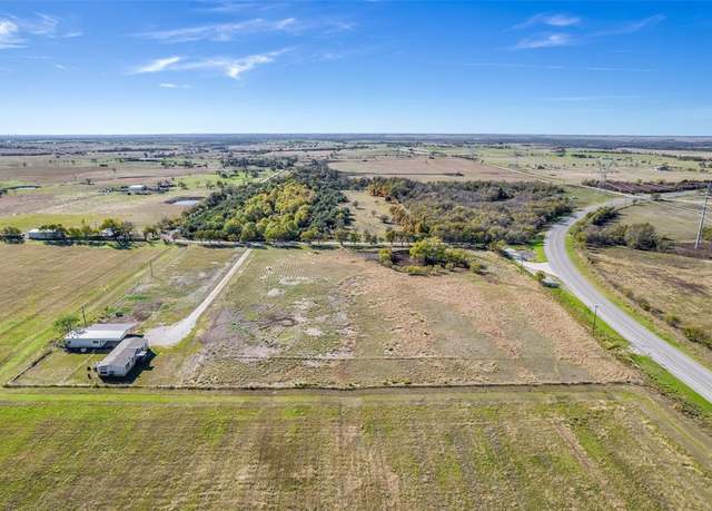 Property at 169 County Road 366, Gainesville, TX 76240, 3 beds, 2 baths